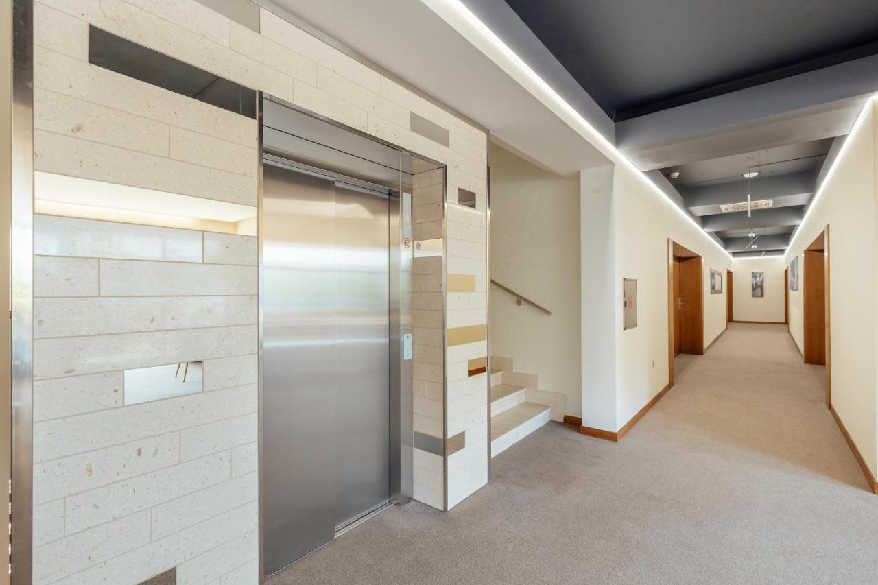 Centar Novi Hotel Herceg Novi Ngoại thất bức ảnh