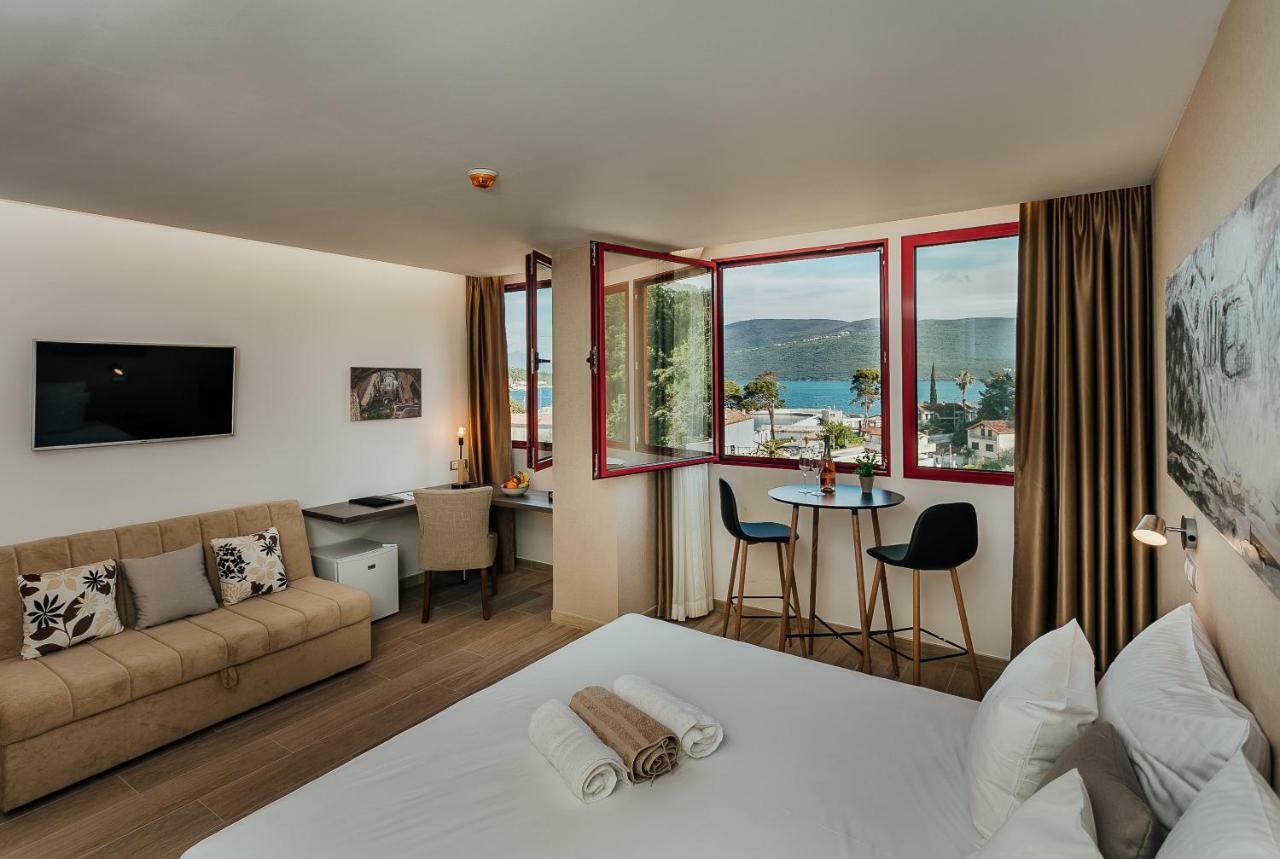 Centar Novi Hotel Herceg Novi Ngoại thất bức ảnh