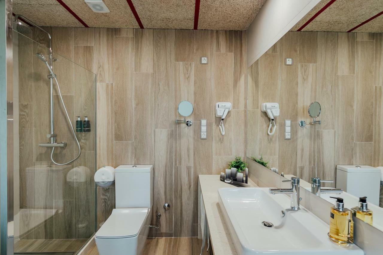 Centar Novi Hotel Herceg Novi Ngoại thất bức ảnh