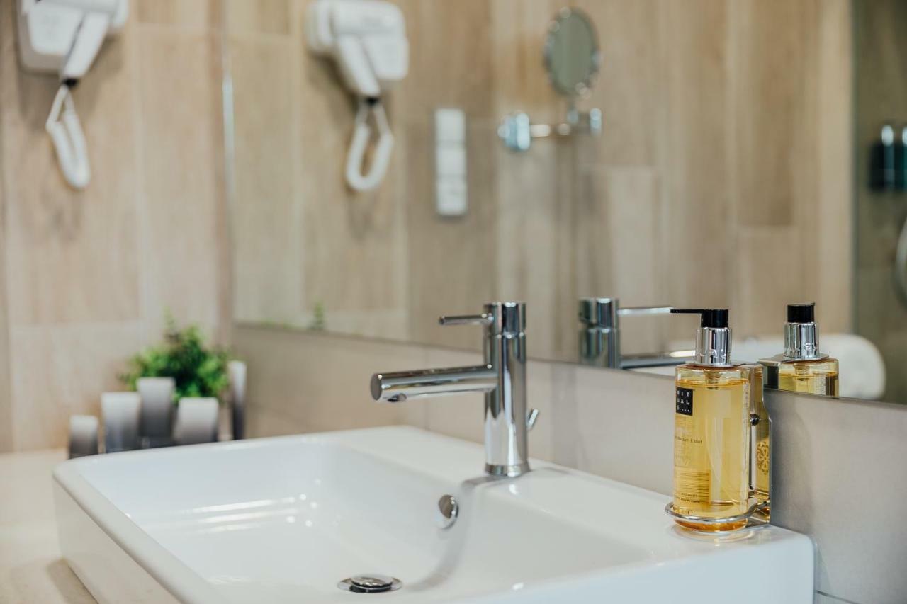 Centar Novi Hotel Herceg Novi Ngoại thất bức ảnh