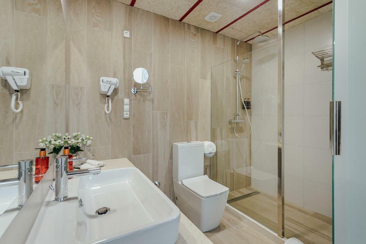 Centar Novi Hotel Herceg Novi Ngoại thất bức ảnh