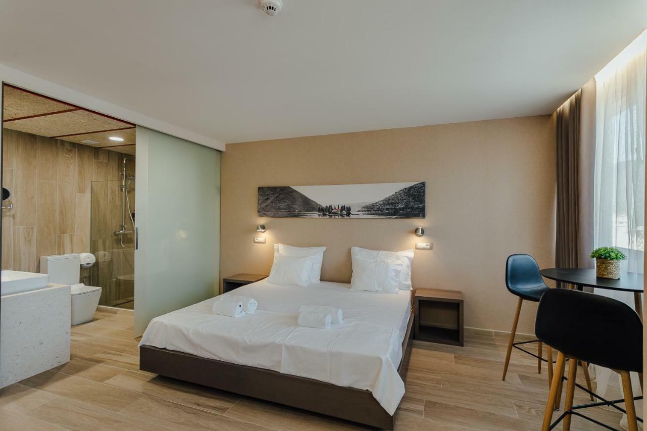 Centar Novi Hotel Herceg Novi Ngoại thất bức ảnh