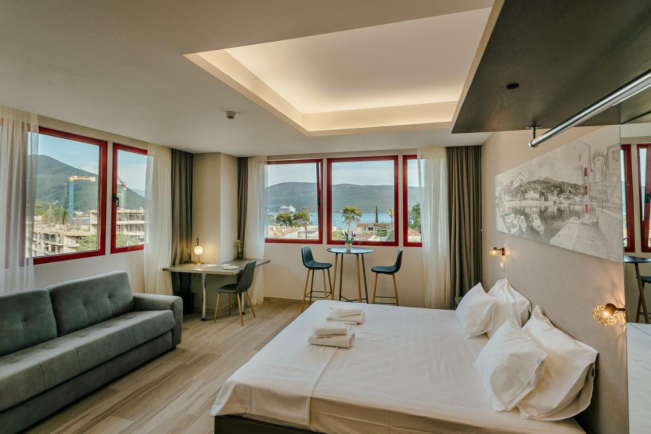 Centar Novi Hotel Herceg Novi Ngoại thất bức ảnh